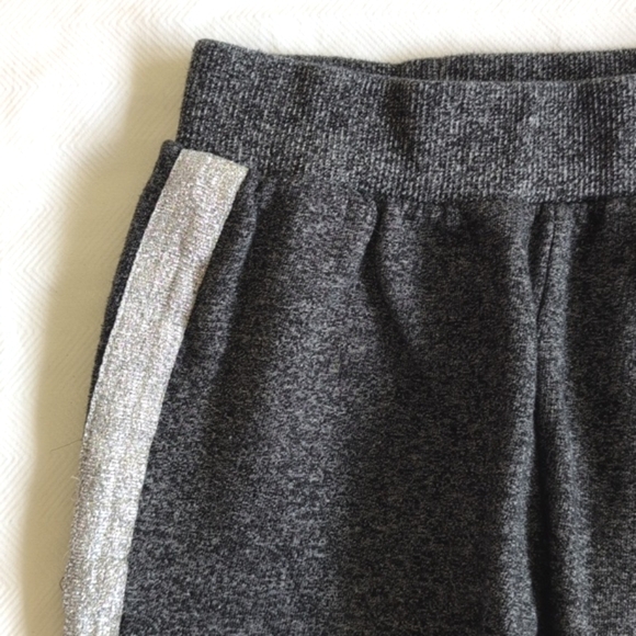 DKNY heather gray joggers sweatpants with silver track stripes 2T toddler girls - Picture 3 of 6